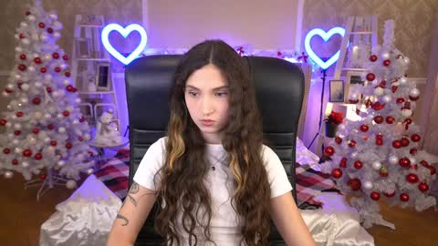 Sasha online show from December 9, 2024, 8:01 pm