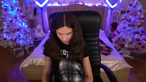 Sasha online show from December 19, 2024, 12:02 am