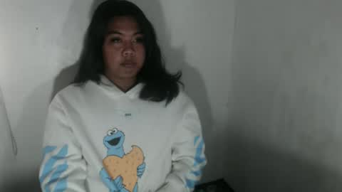 Freya online show from October 27, 2025, 4:27 am