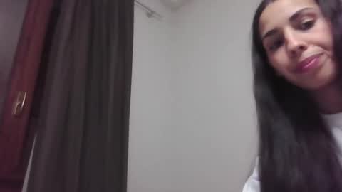 Snapshot of babyhoney6969 chatting on April 10, 2026, 9:19 pm babyhoney6969 online show from April 10, 2026, 9:19 pm