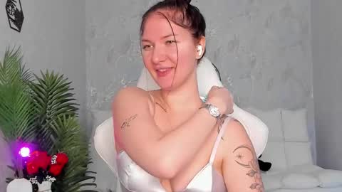 Snapshot of babyisperfect chatting on October 5, 2025, 5:06 am Sophia online show from October 5, 2025, 5:06 am