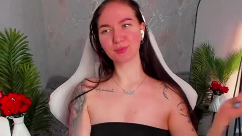 Sophia online show from April 28, 2026, 1:26 am