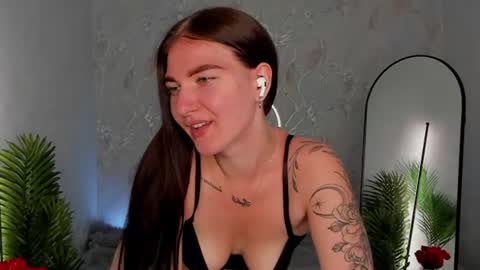 Sophia online show from June 24, 2026, 1:26 am
