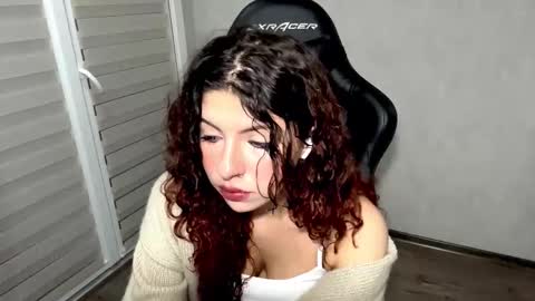 Snapshot of babyjune18 chatting on September 26, 2025, 5:39 pm Kate online show from September 26, 2025, 5:39 pm