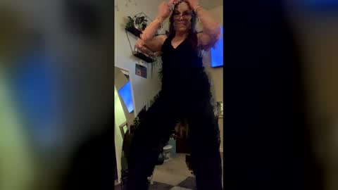 Snapshot of babykmama chatting on March 30, 2026, 12:33 am Eternity. online show from March 30, 2026, 12:33 am