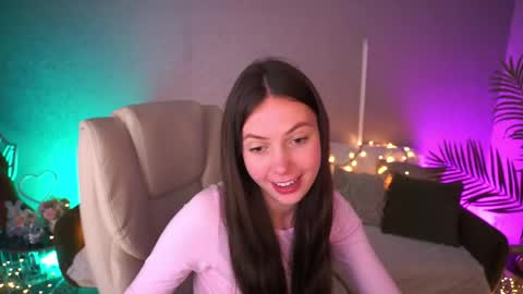 Lady Vi online show from April 26, 2026, 12:58 pm