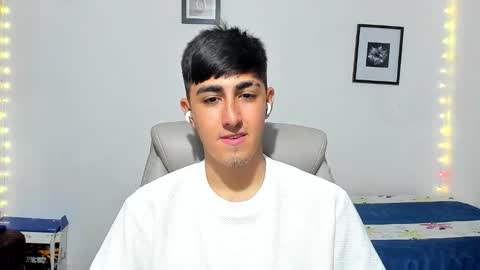 babymaik online show from November 13, 2025, 6:12 am