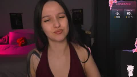 BabyMooon online show from December 22, 2025, 5:32 pm