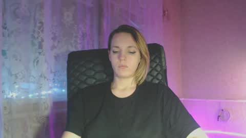 Sonya online show from January 20, 2025, 2:43 am