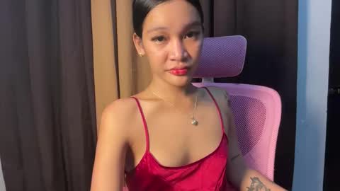 Nexie online show from October 22, 2025, 5:13 pm