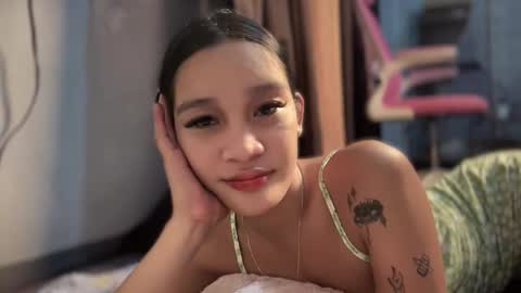 Nexie online show from October 25, 2025, 4:57 pm