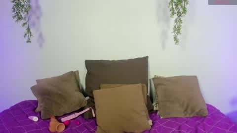Baby online show from May 7, 2026, 8:14 pm