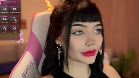Nika online show from May 5, 2026, 9:56 pm