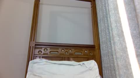 babytylerr online show from December 4, 2025, 11:30 am