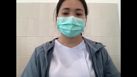 Baby Unicorn online show from December 1, 2025, 6:29 am