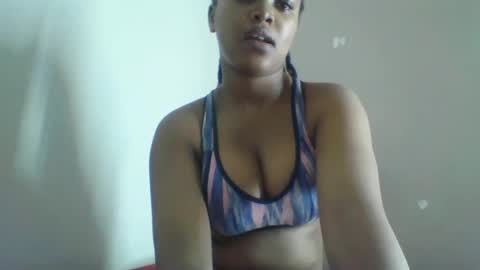 babyy_fface25 online show from October 5, 2025, 8:40 pm