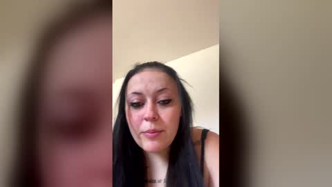 babyyky online show from May 27, 2026, 5:21 pm