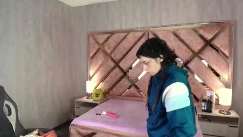 BABY RASTA DANN online show from December 14, 2025, 4:40 am