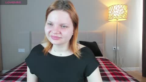babyyulli online show from May 1, 2026, 1:54 am