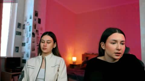 Adelya and Aliya online show from February 4, 2026, 9:48 am