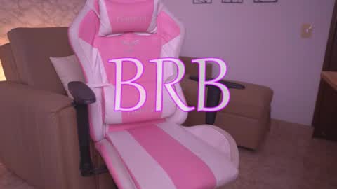 babyzoe_ online show from February 13, 2025, 2:42 pm