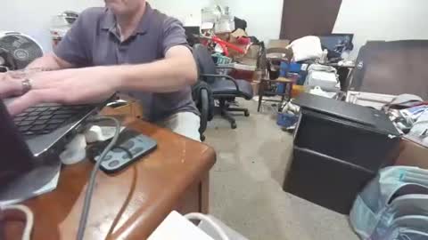 bad_boy4u2abuse online show from October 30, 2025, 9:11 am