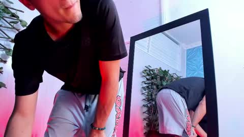 Snapshot of bad_boy_21_ chatting on April 30, 2026, 2:12 pm bad_boy_21_ online show from April 30, 2026, 2:12 pm