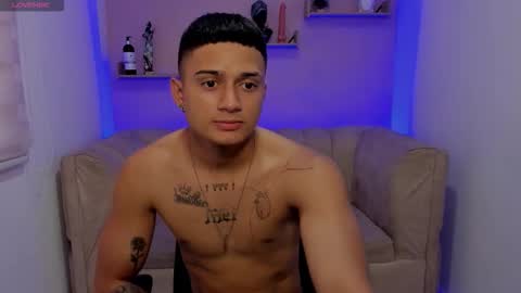 bad_boy__777 online show from September 15, 2025, 6:52 pm