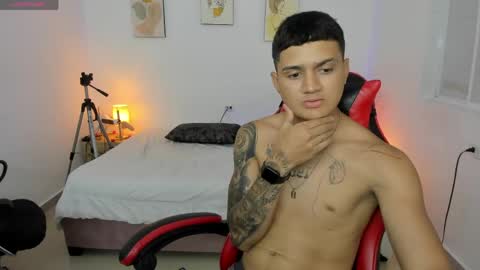 bad_boy__777 online show from April 22, 2026, 10:11 pm