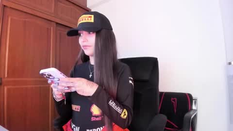 Bratty Lanita - independent online show from October 31, 2025, 1:17 am