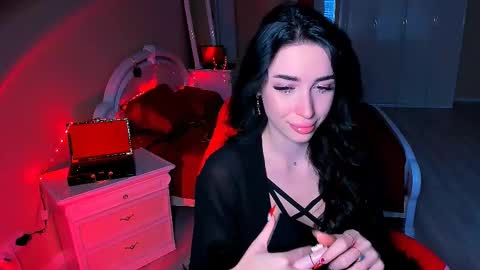 Miss Desire...do you remember online show from December 2, 2024, 7:03 am