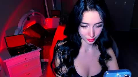 Miss Desire...do you remember online show from December 14, 2024, 6:41 pm