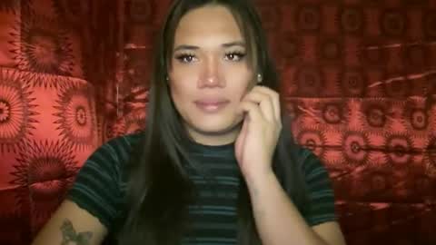AMARA - FOLLOW ME AND THUMBS UP online show from April 29, 2026, 11:33 pm