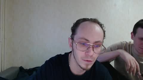 bad_pare online show from May 1, 2026, 5:50 pm