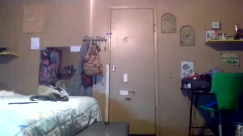 Badbitch520 online show from May 7, 2026, 2:50 am