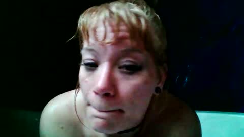 Badbitch520 online show from May 9, 2026, 12:16 am