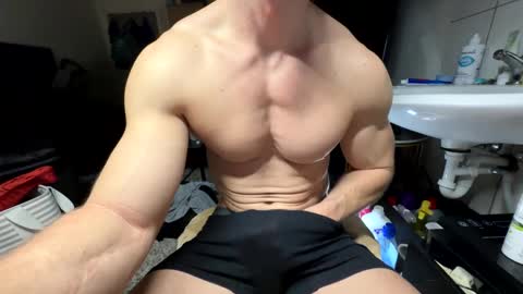 Snapshot of badboy951337 chatting on March 3, 2025, 4:24 pm Badboy95 online show from March 3, 2025, 4:24 pm