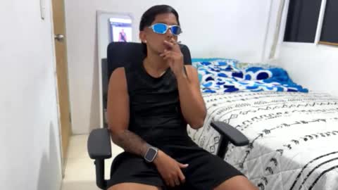 MagnusDariel online show from September 16, 2025, 2:34 am
