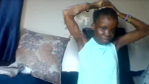 baddie_floxxy online show from August 6, 2026, 5:59 pm