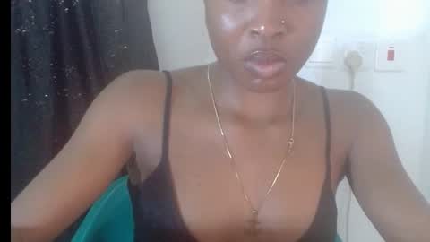 baddiebitchx online show from May 6, 2026, 11:04 am