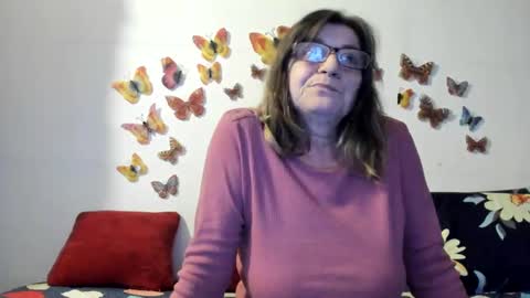 Snapshot of badgg chatting on January 11, 2025, 2:58 pm Gina online show from January 11, 2025, 2:58 pm