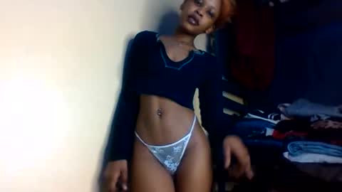 Snapshot of badgurllily chatting on November 8, 2025, 1:28 am Lily. online show from November 8, 2025, 1:28 am