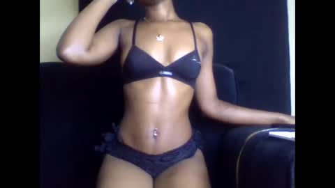 Lily. online show from April 25, 2026, 3:53 pm