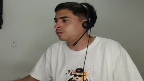 Juan Help us reach 100 likes online show from December 23, 2024, 2:13 am