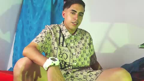 Juan Help us reach 100 likes online show from January 26, 2025, 11:18 pm