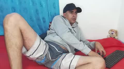 Juan Help us reach 100 likes online show from February 25, 2025, 3:16 pm