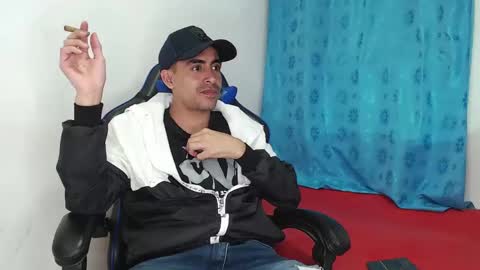 Juan Help us reach 100 likes online show from March 6, 2025, 2:51 am