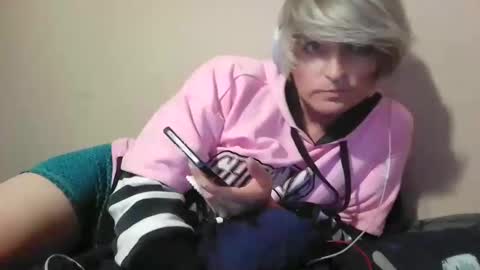 badragon6x9 online show from September 14, 2025, 6:51 pm