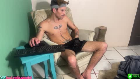Snapshot of badrolemodel chatting on January 26, 2025, 8:36 am Alex online show from January 26, 2025, 8:36 am