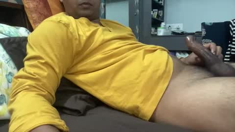 Snapshot of badsins13 chatting on December 2, 2025, 3:56 am badsins13 online show from December 2, 2025, 3:56 am